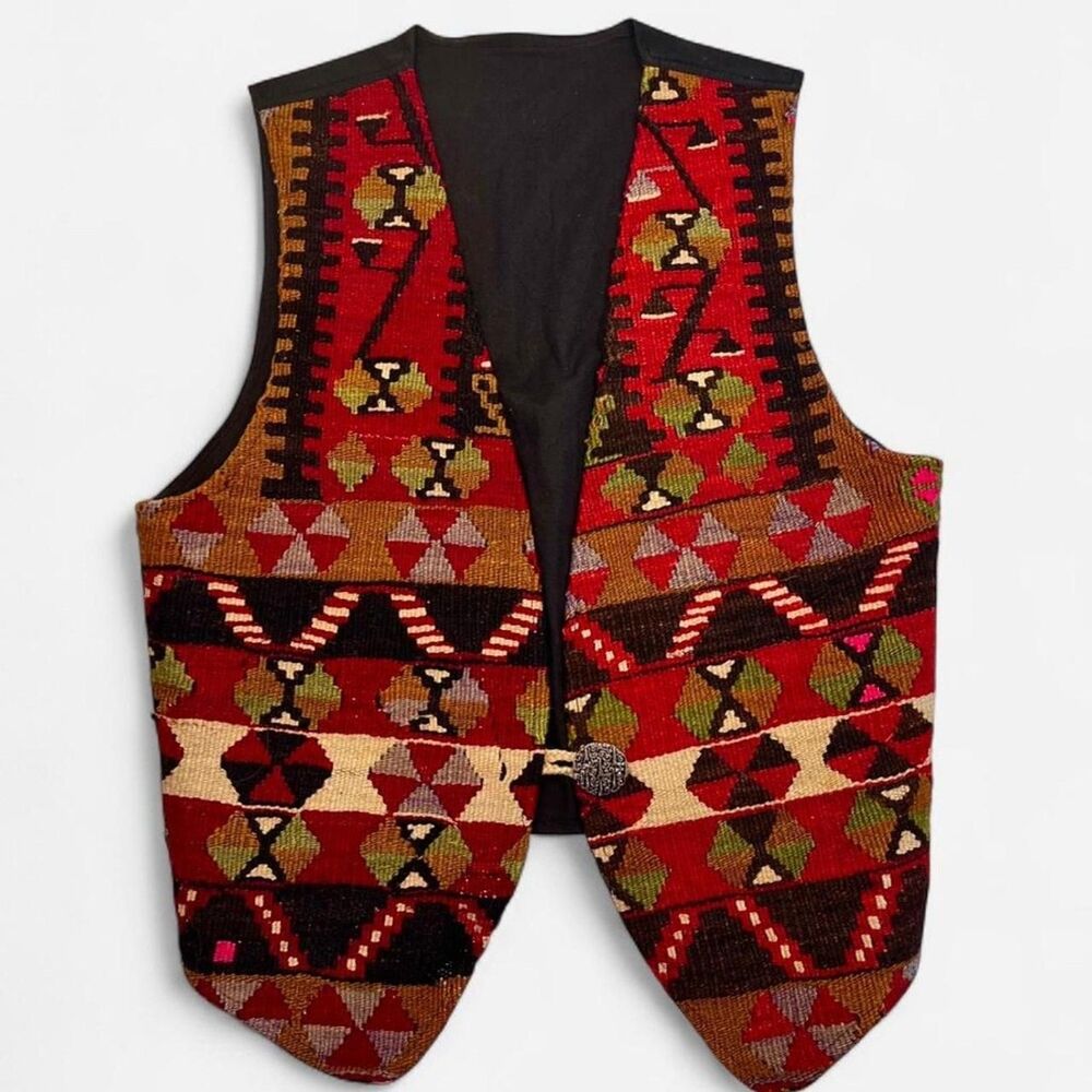 Turkish Cengiz Multicolor geometric patterned textured vest with button closure